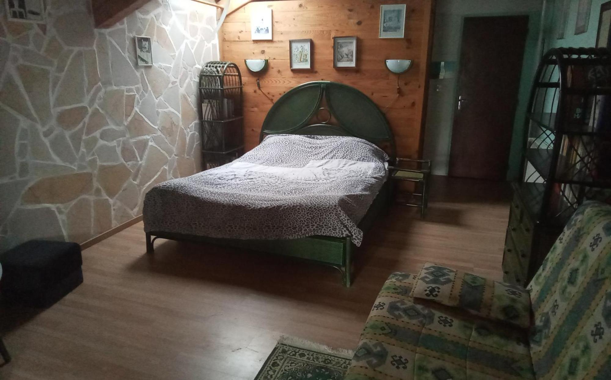 Le Canard Fou Peguilhan Экстерьер фото